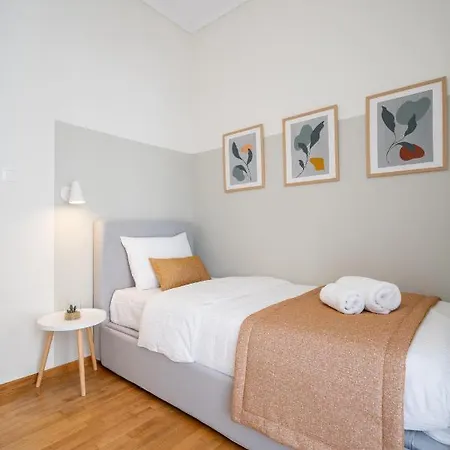 Deluxe 4 Bedrooms In Center * Athens