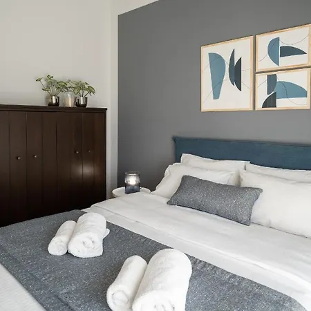 Deluxe 4 Bedrooms In Center Αθήνα