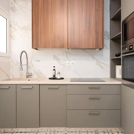 Deluxe 4 Bedrooms In Center Αθήνα
