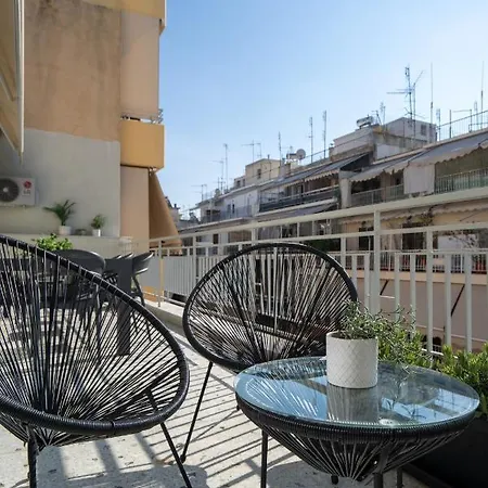 Deluxe 4 Bedrooms In Center Διαμέρισμα